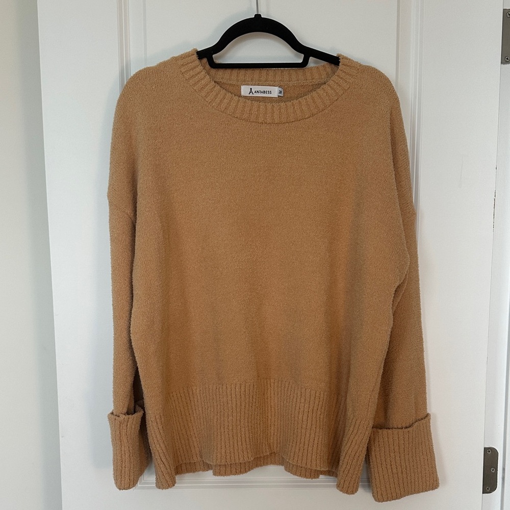 Relaxed Crewneck Sweater in Camel